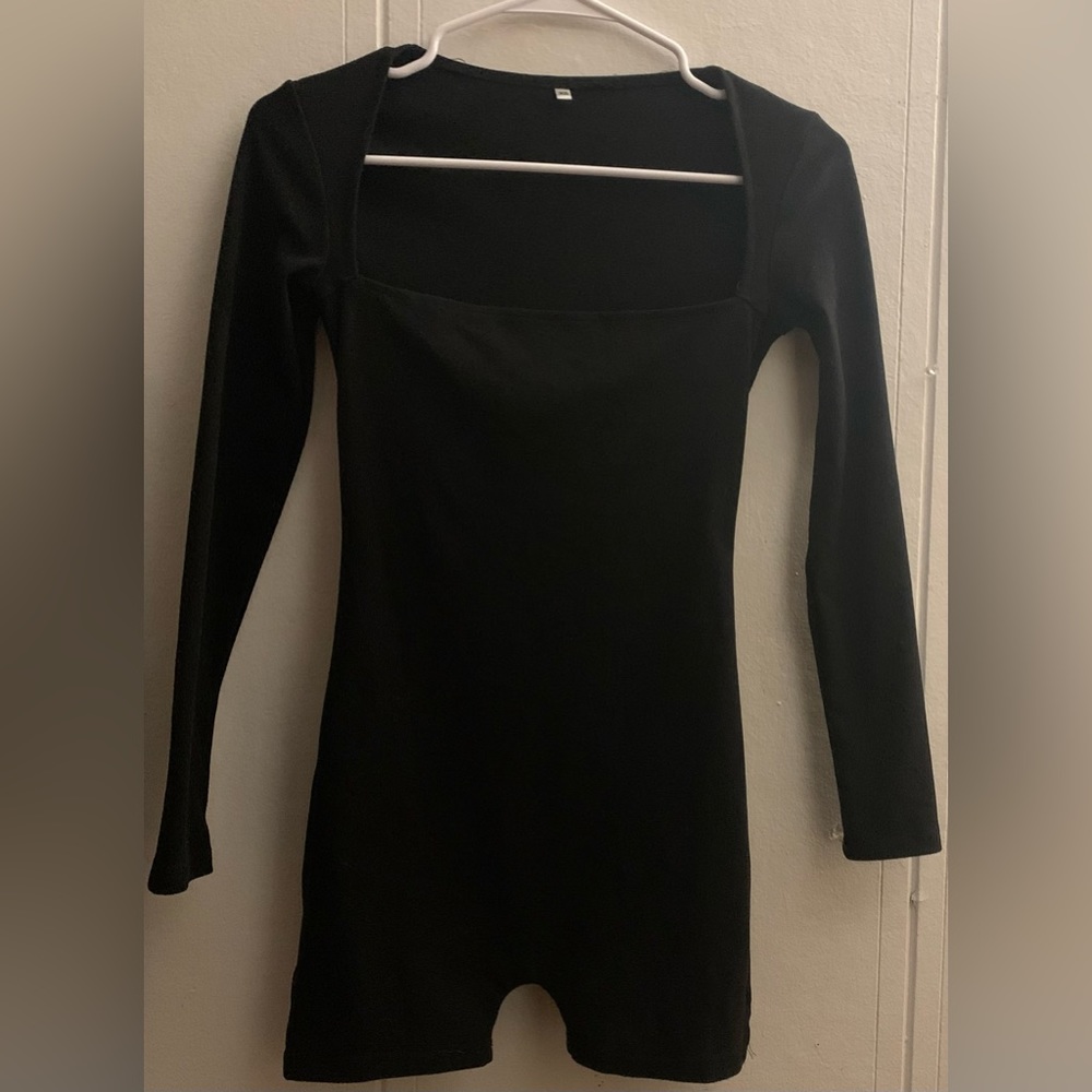 Square neck long sleeve shorts bodysuit jumper